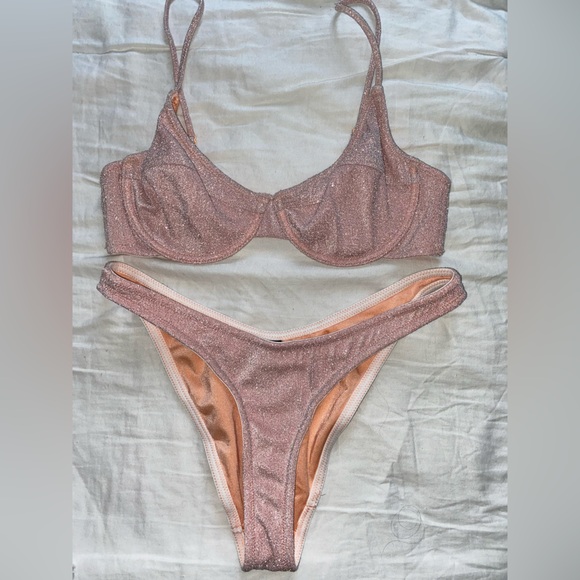 Triangl swimwear ✨🍑 - Picture 1 of 2